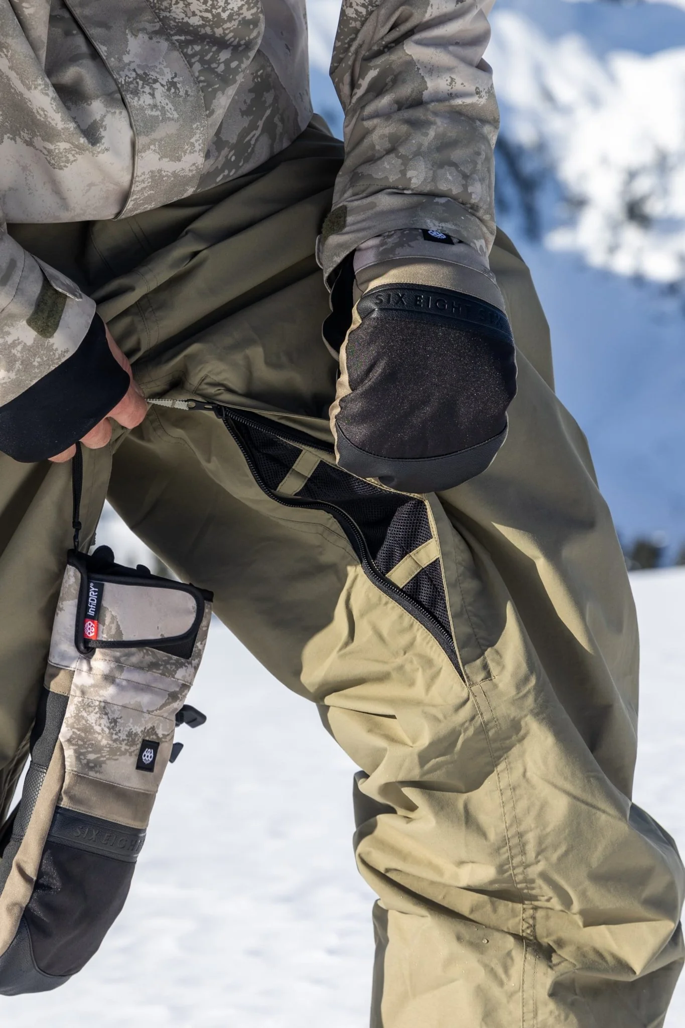 686 Men's Gore-Tex Dojo Shell Pant - Image 3