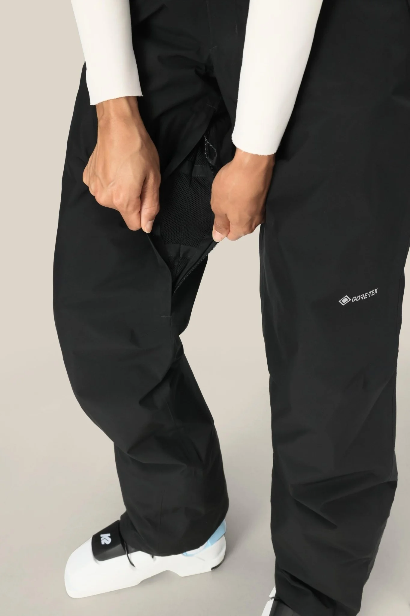 686 Women's Gore-Tex Willow Insulated Pant - Image 4