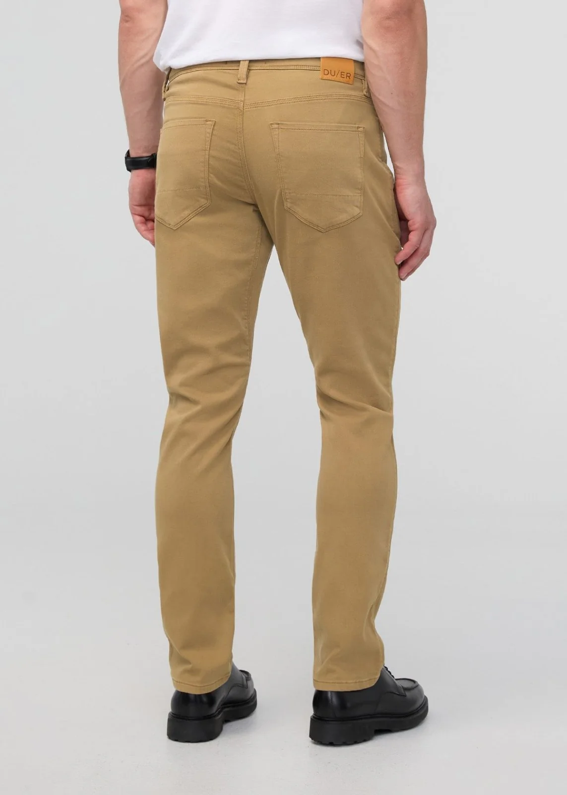 Duer No Sweat Relaxed Taper 30" - Image 17