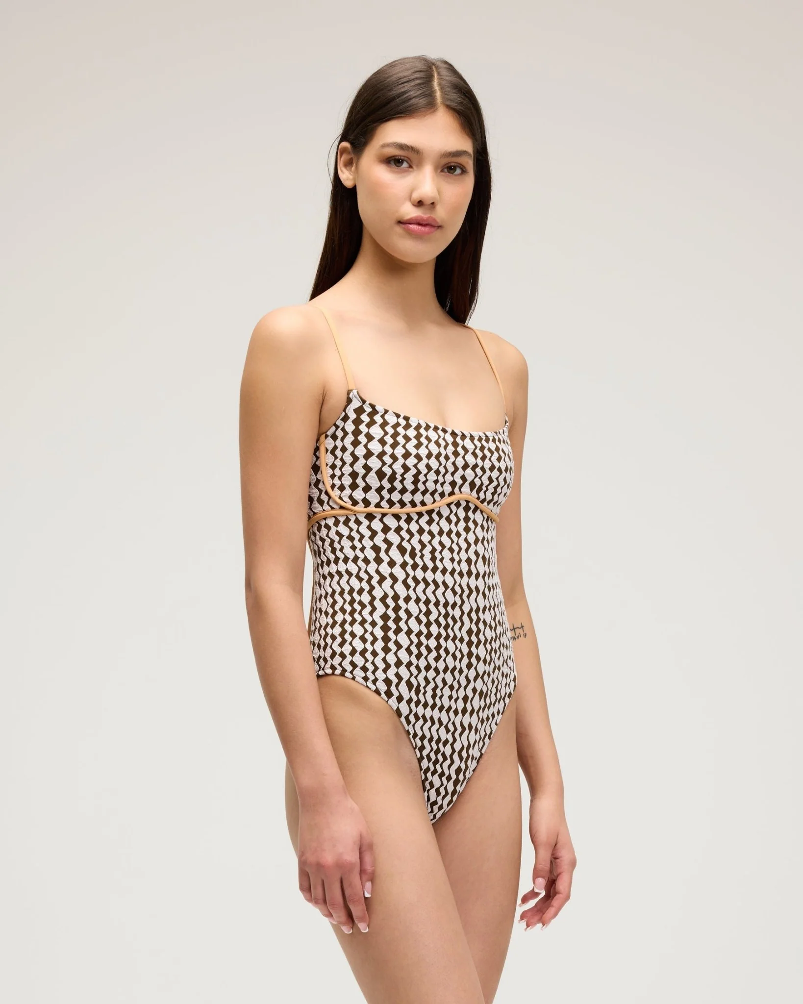 Seea Canaria One Piece - Image 4