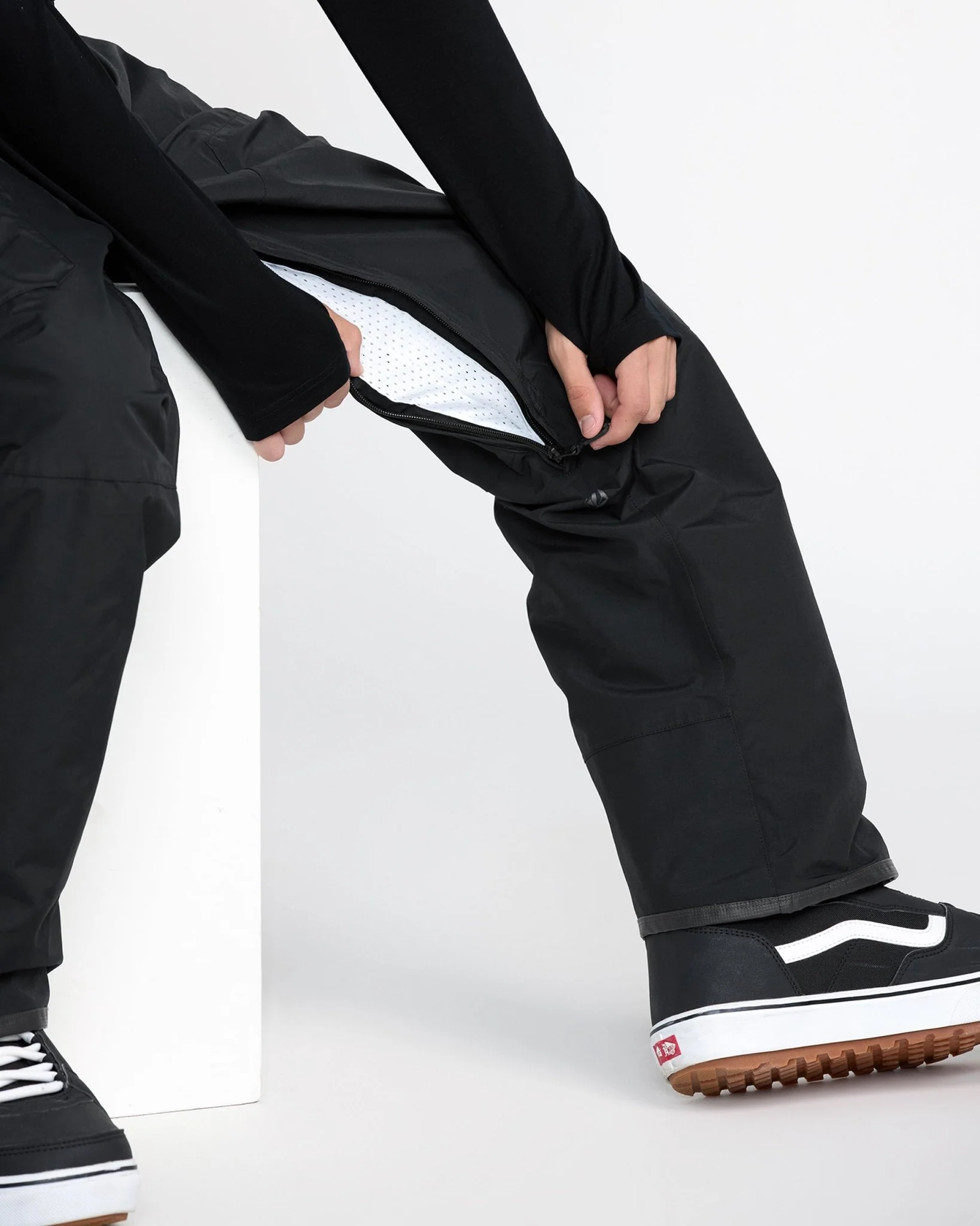 Volcom Men's L Gore-Tex Pant - Image 5