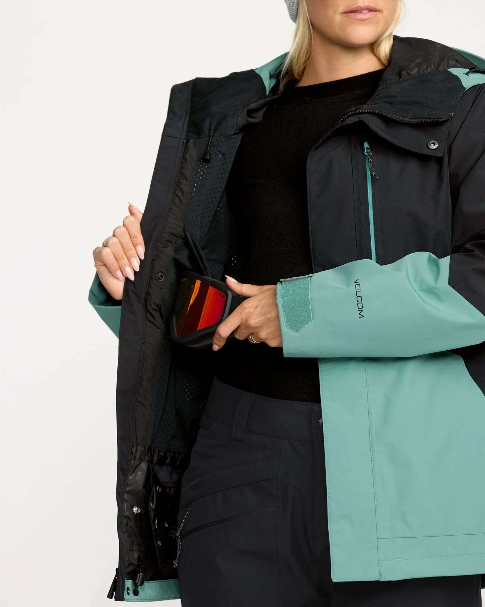 Volcom Women's V.Co Eras Insulated Gore-Tex Jacket - Image 3