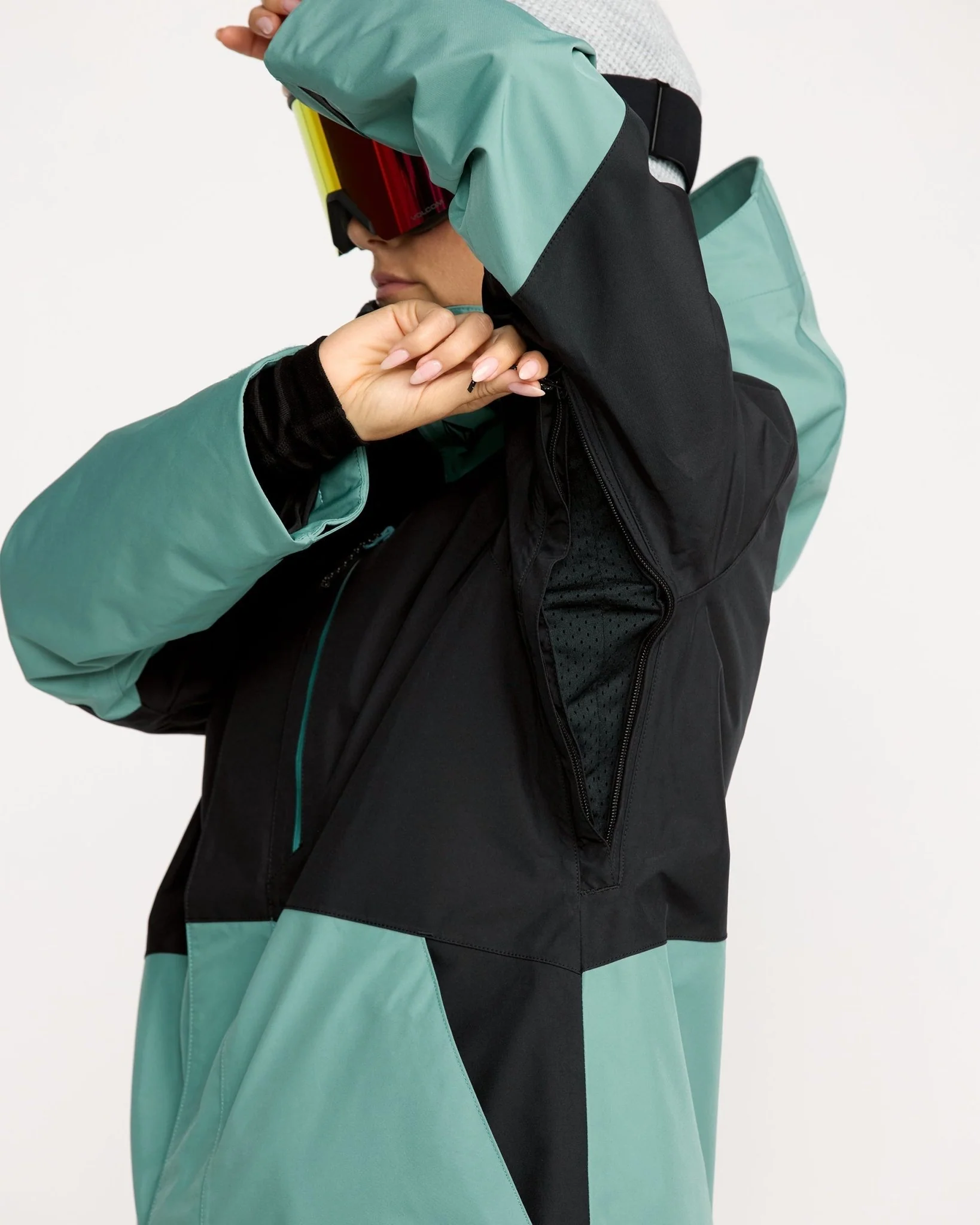 Volcom Women's V.Co Eras Insulated Gore-Tex Jacket - Image 4